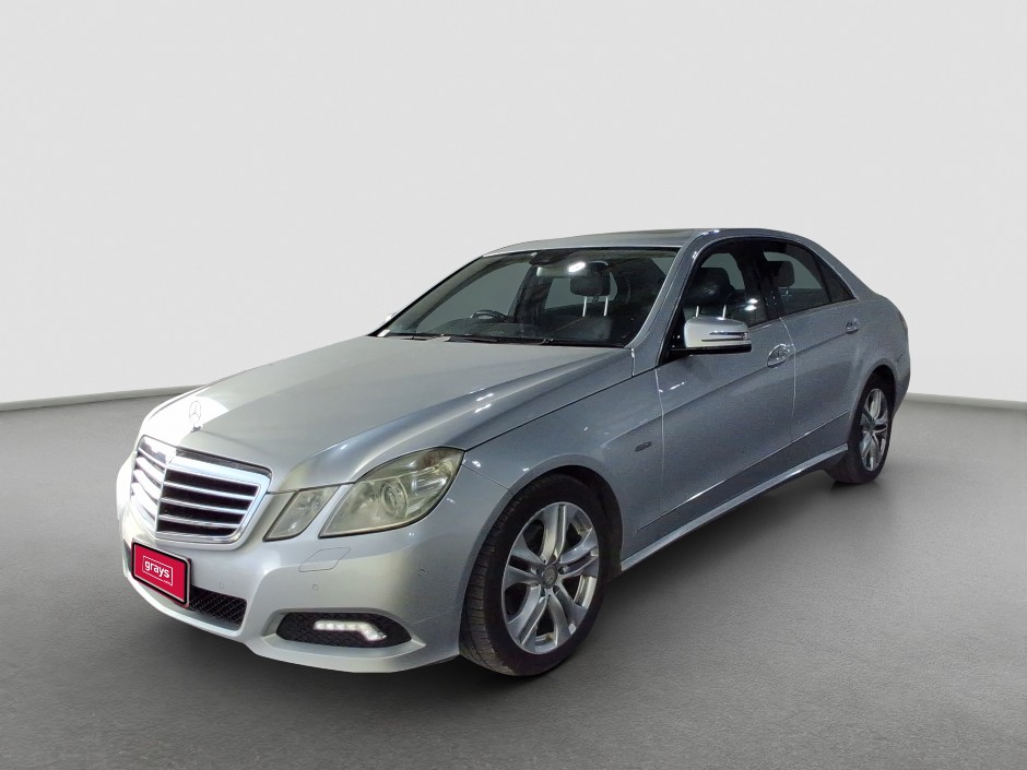 2009 Mercedes-Benz E220 Avantgarde Diesel