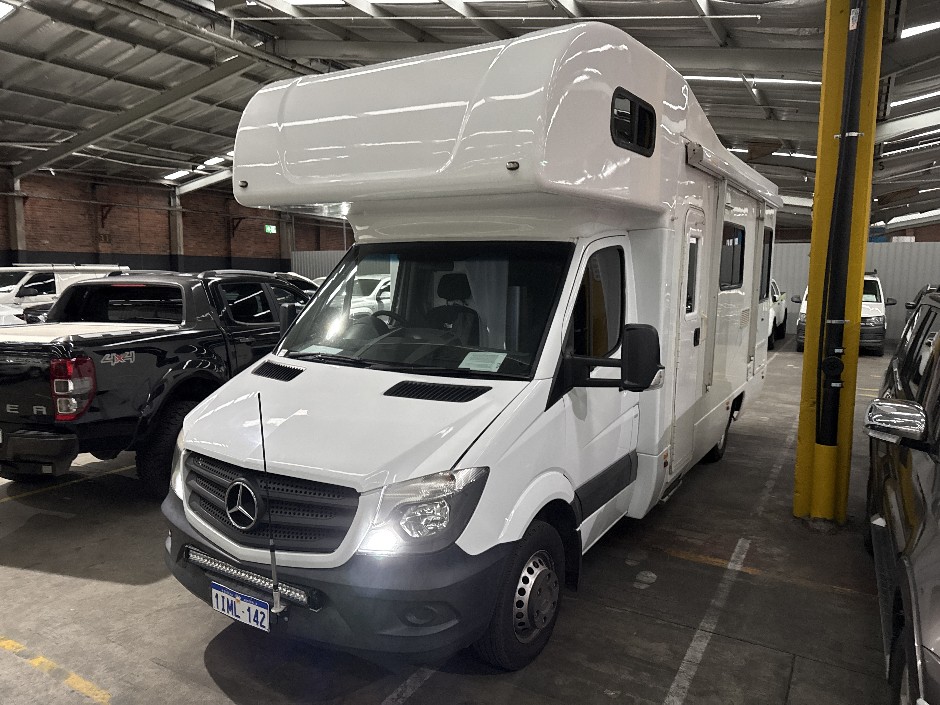 NSW (Yennora) - 2017 Mercedes River M721