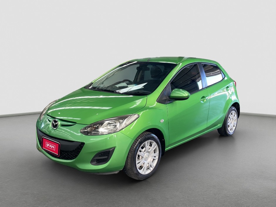 2012 MAZDA 2  Petrol