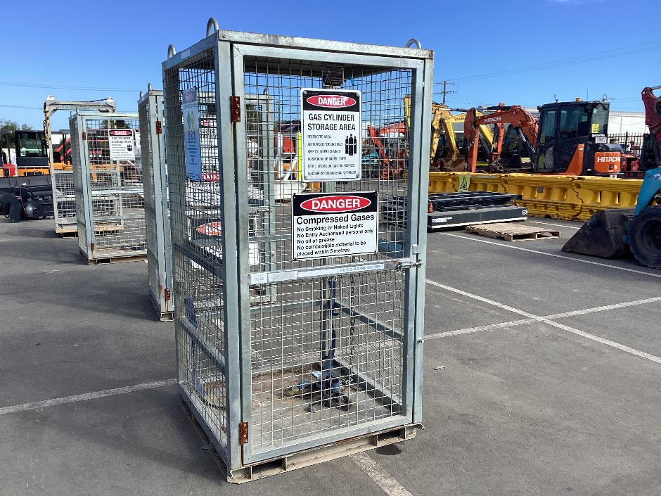 <p>Gas Cylinder Storge Cage</p>