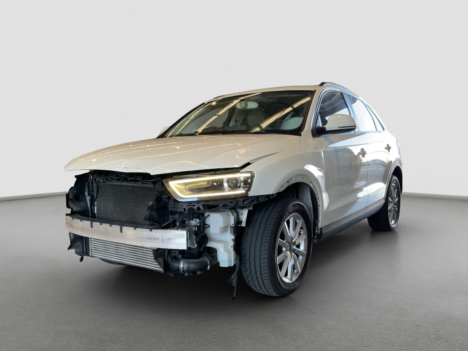 2013 AUDI Q3  Petrol