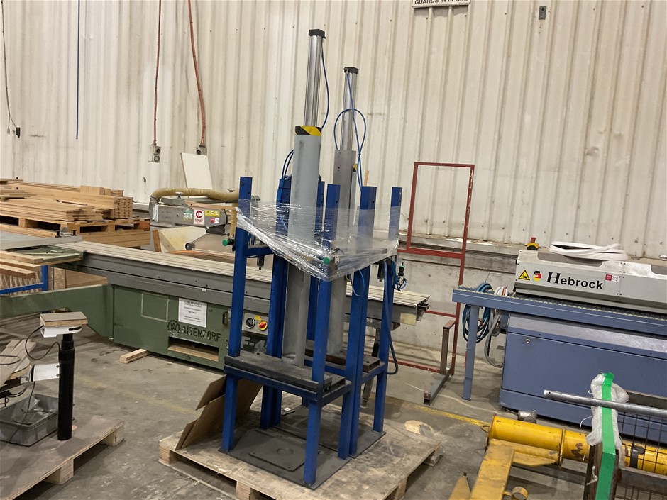 Pallet comprising of 2x presses. (custom)