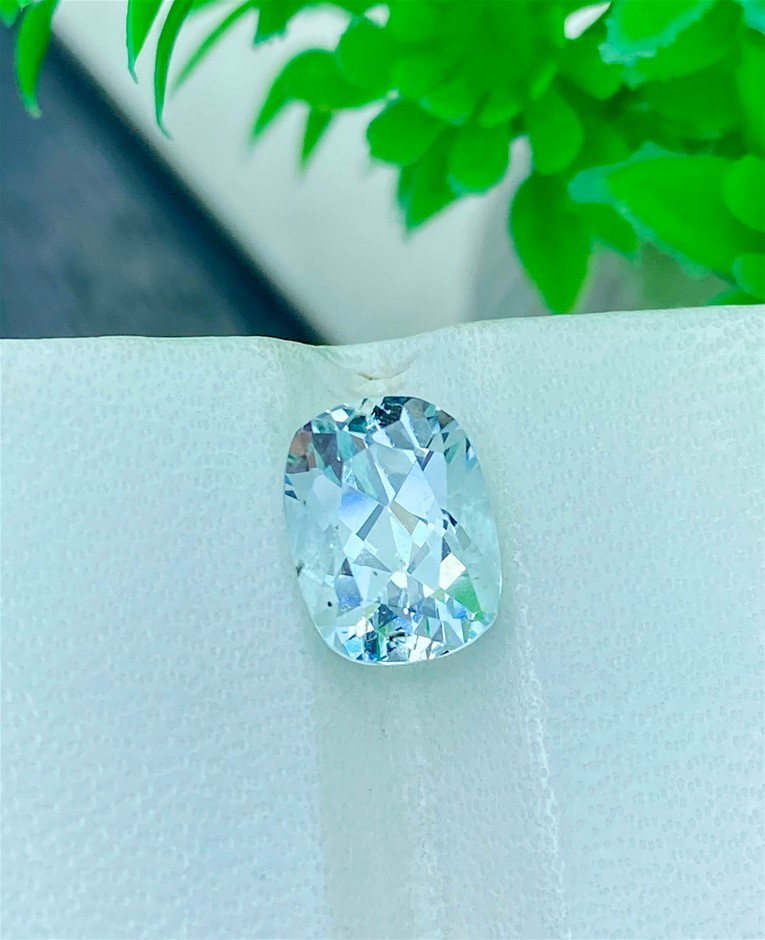 2.75 CT Natural Quality Aquamarine
