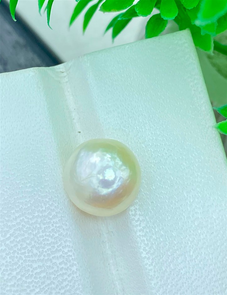 9.35 CT Lovely South Sea pearl
