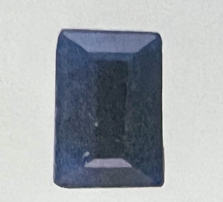 1.80 carats Natural Sapphire from Madagascar certified IGS
