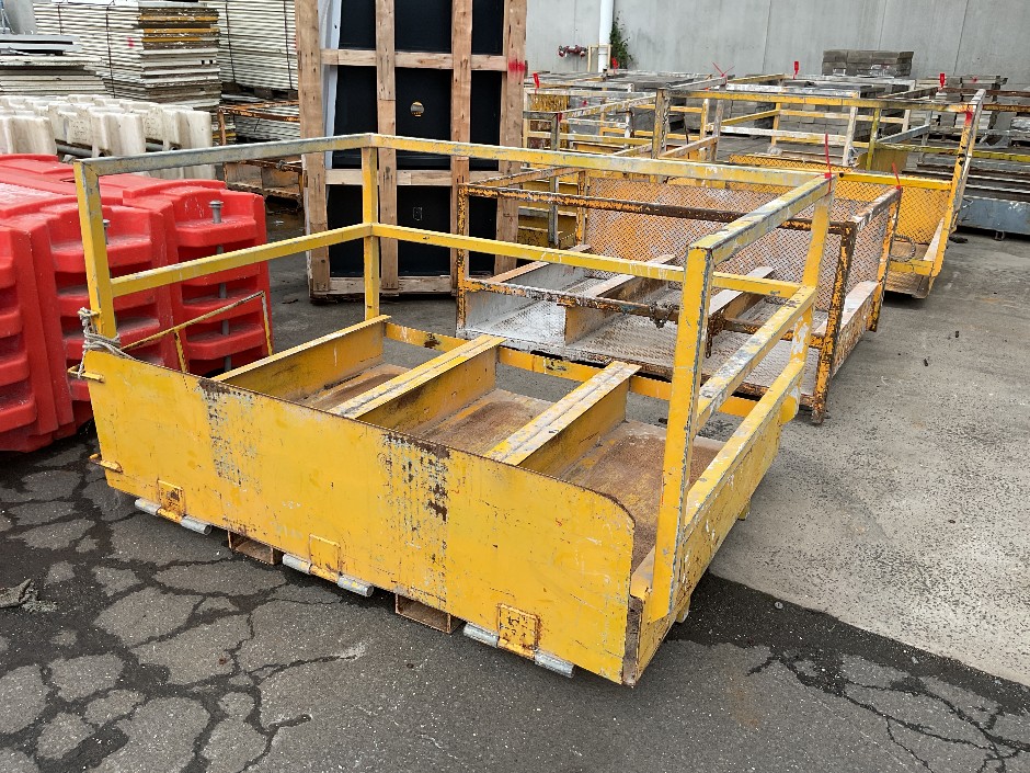 Waste Industries 6 Bin Rotator