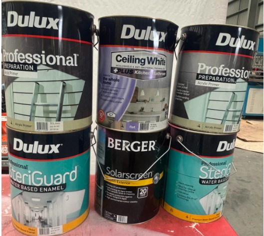 <p>6 x 10L Assorted Paint Tins – Dulux & Berger</p>