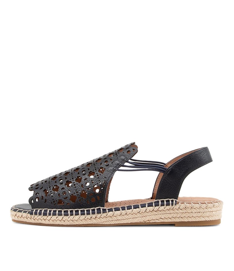 NATURAL COMFORT Women's Kumasi Sandal, EU38, Black, G02002. Buyers Note -