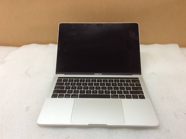 apple A1706 (EMC 3163) Laptop I5-7287U 8GBRAM/NO HDD