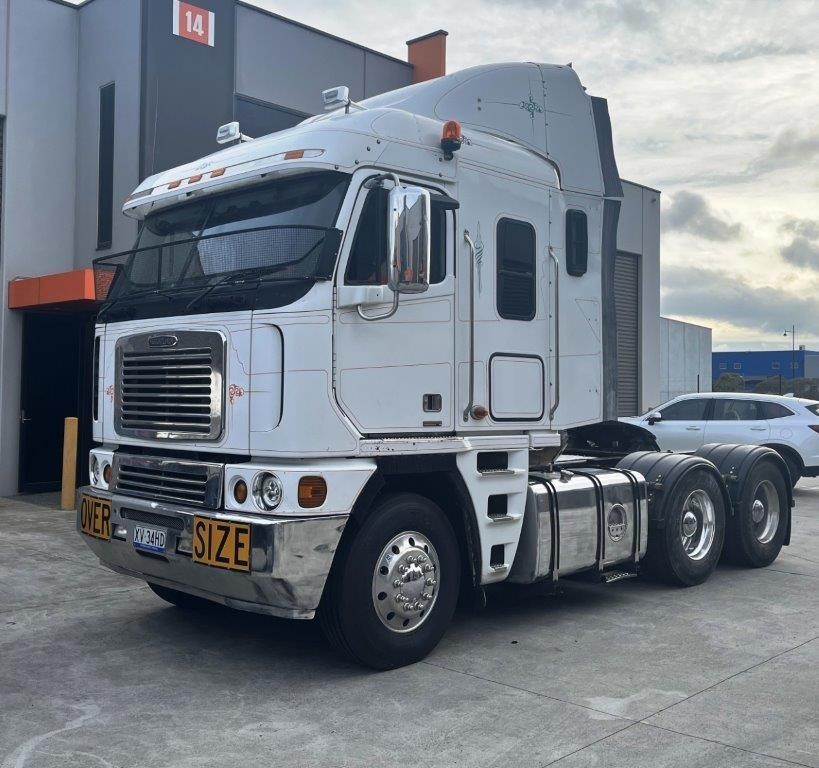 2007 Freightliner ARGOSY 6x4 Prime Mover