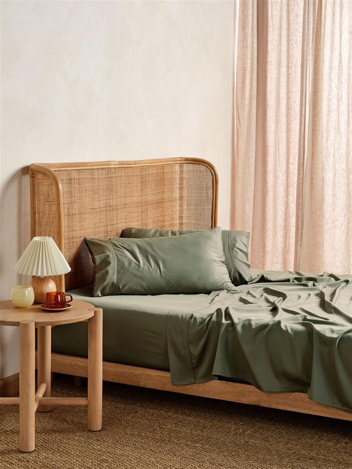 LINEN HOUSE Nara 400TC Bamboo/Cotton Moss, King Sheet Set.