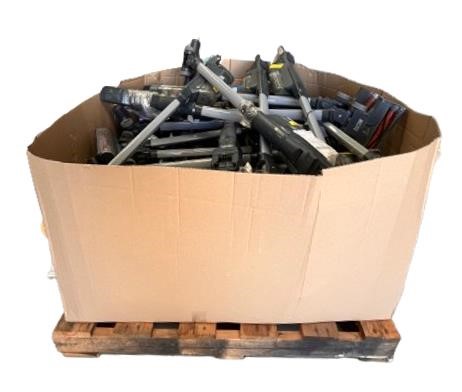 30 x BLACK+DECKER Power Series+ 18V Cordless wtih Removable Battery Stick V