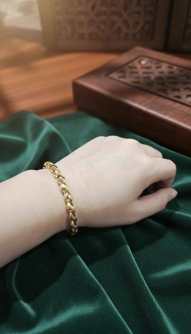 22KGF/ITALY Triple Yellow Gold Plated Bracelet with stamp