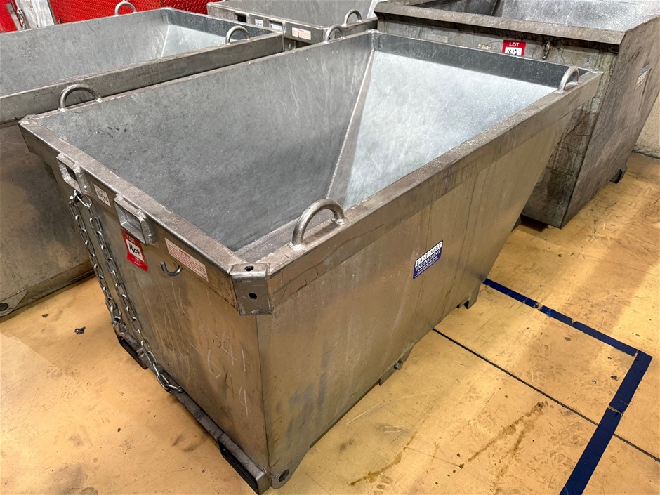 2023 East West Engineering Forklift Tipping Bin