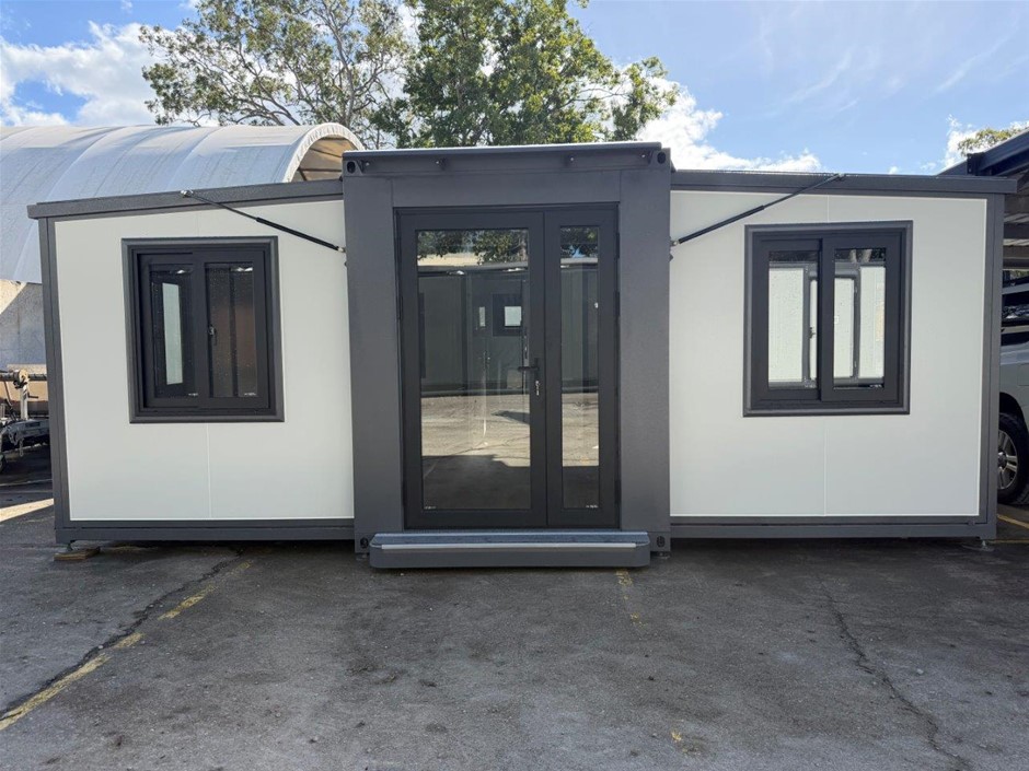5.8m x 6m Open Plan Portable Building