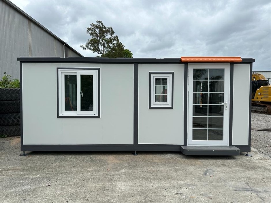 4.7m x 6m Portable Building