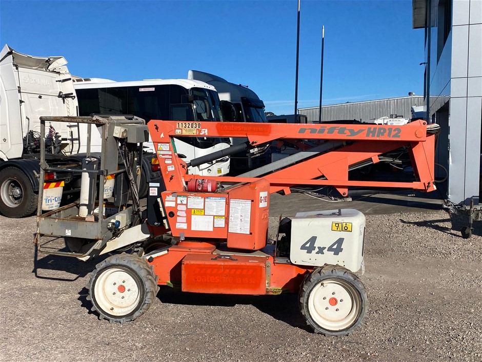 2013 Nifty HR12DE Rough Terrain Articulated 4WD Boom Lift