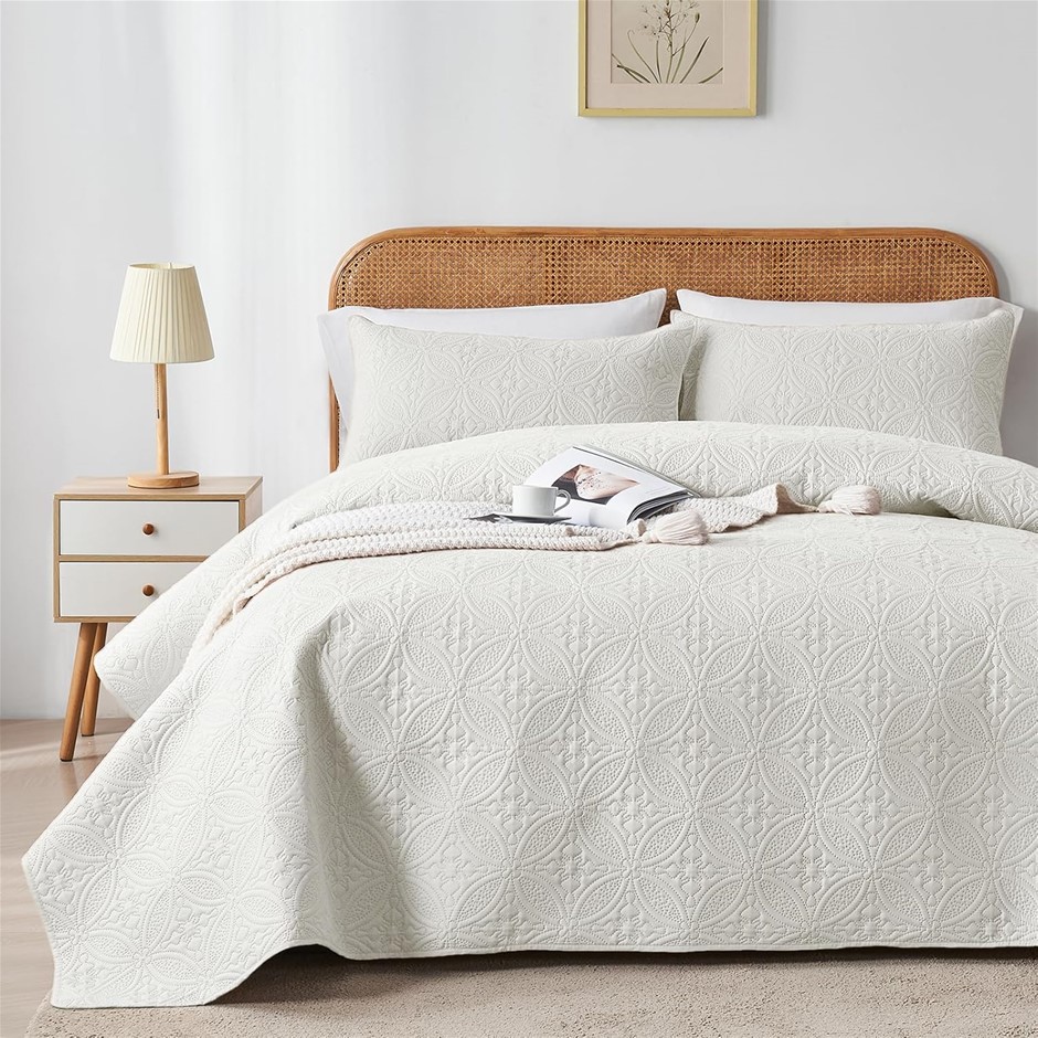 WURUIBO King/Cal King Quilt Set Cream, Microfiber Lightweight Bedspreads, U