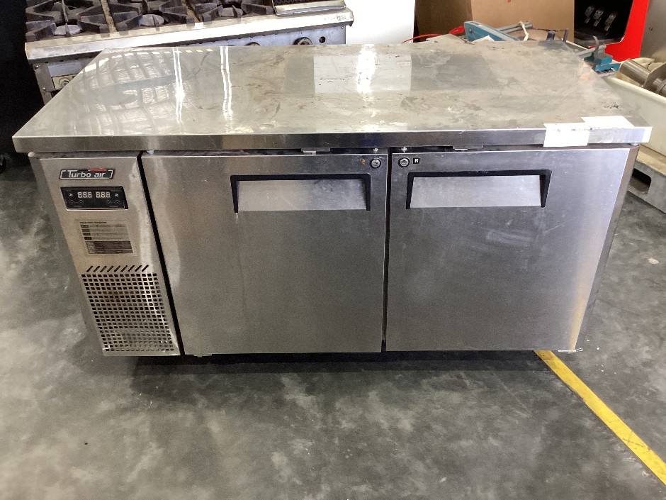 Turbo Air Double Door Undercounter Dual Temperature Fridge & Freezer