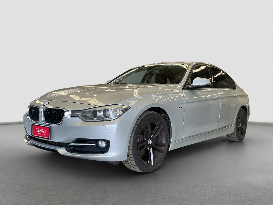 2012 BMW 3 Series 328i Petrol