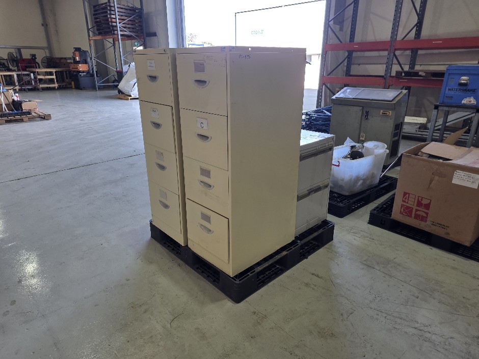 <p>3 x Filing Cabinet</p>