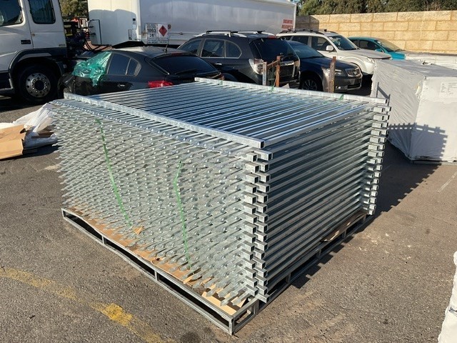 <p>Pallet of Fencing</p>