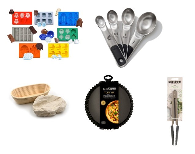 5 x ASSORTED KITCHEN PRODUCTS; Incl. Measuring Spoons, Tongs, Flan Tin, Bre