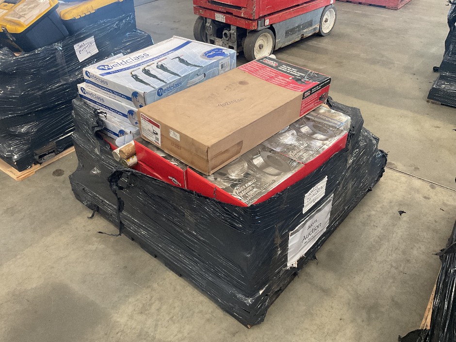<p>Welding Equipment Including Lincoln Electric, Weld Class & Arcoweld</p>