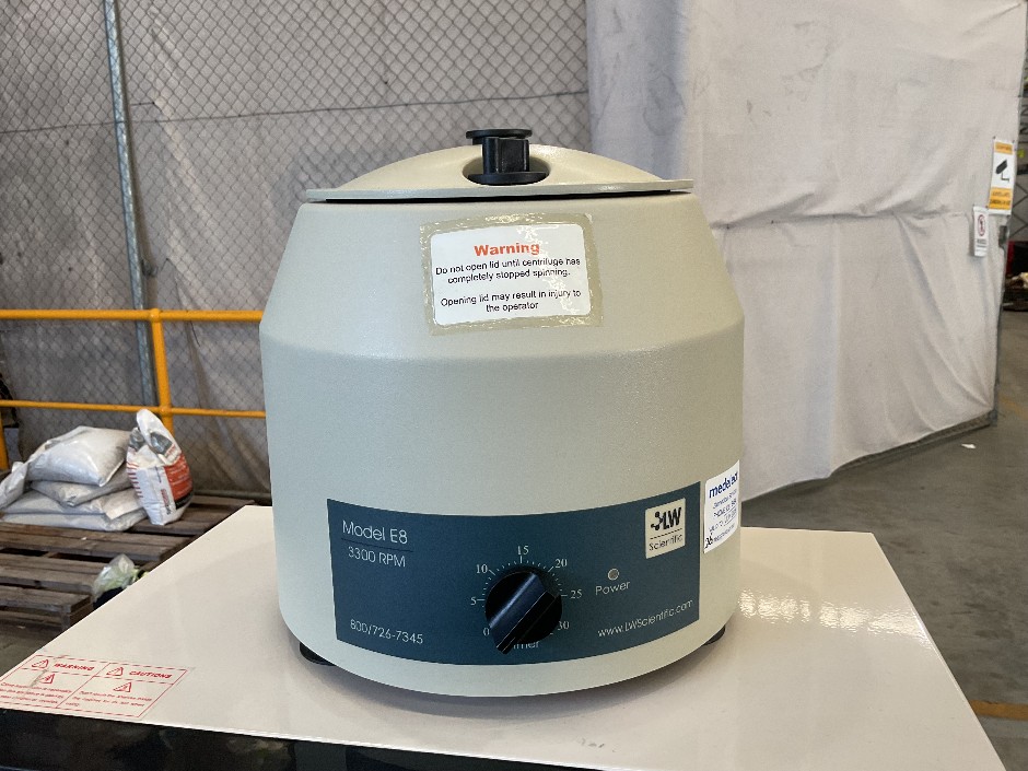 LW Scientific E8 Centrifuge