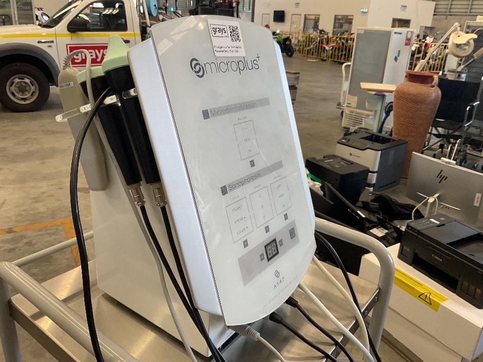 MicroPlus Microdermabrasion Machine