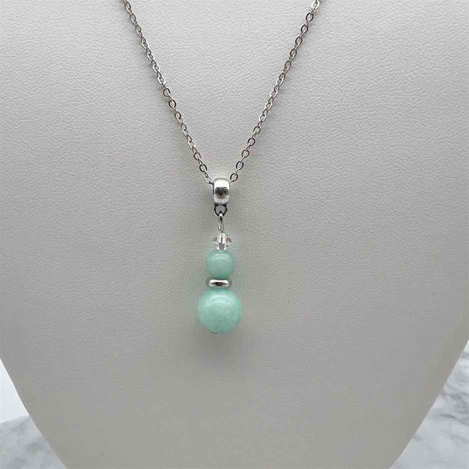 Aqua Malaysia Jade 'Quartz' & Swarovski® Austrian Crystal Pendant Necklace