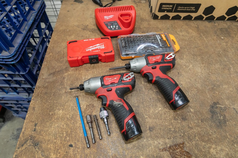 <p>Milwaukee Cordless Drivers</p>