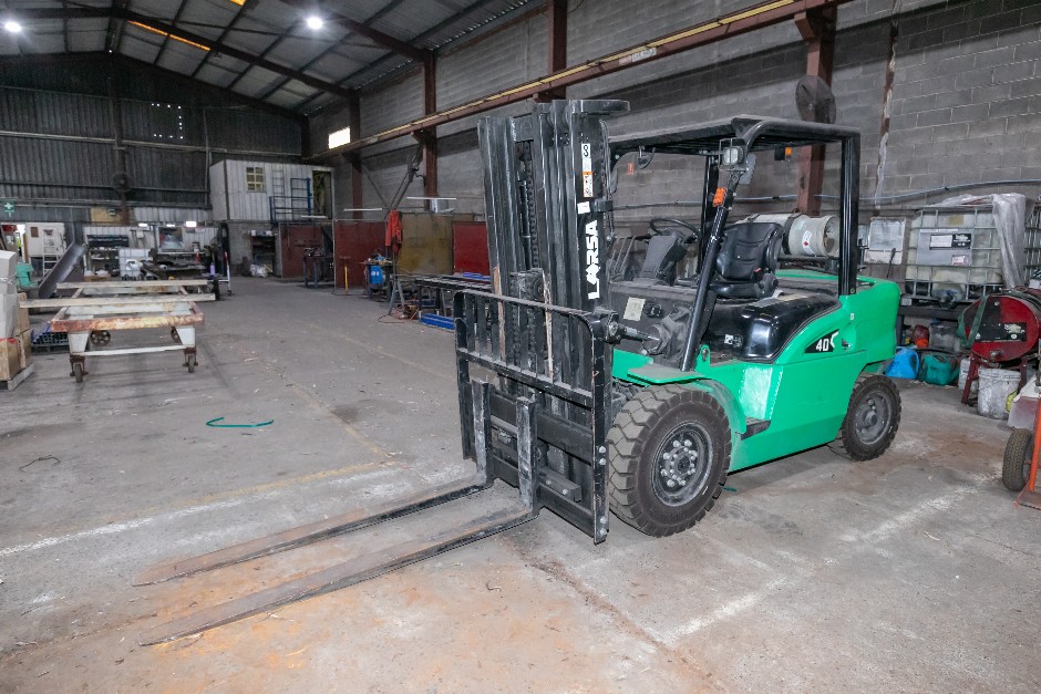 <p>2021 Hangcha CPOYD40-XRW57 4 Wheel Counterbalance Forklift</p>