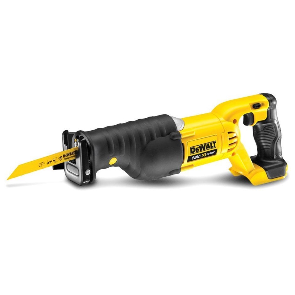 DeWALT 18V XR Li-ion Cordless Reciprocating Saw - Skin Only. NB: Not Workin
