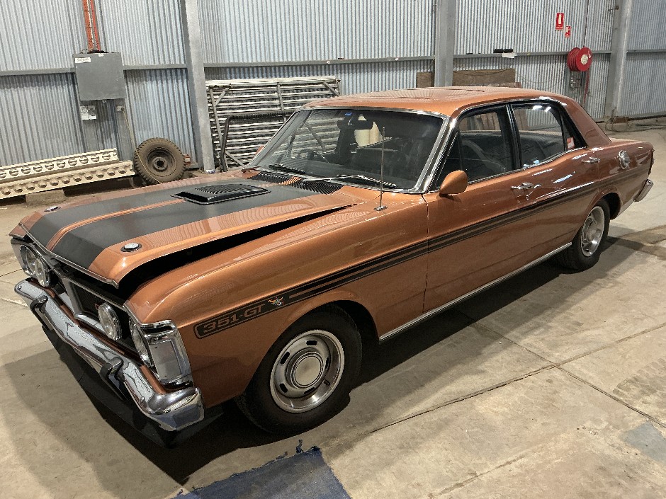 Classic & Collectible Vehicle Auction