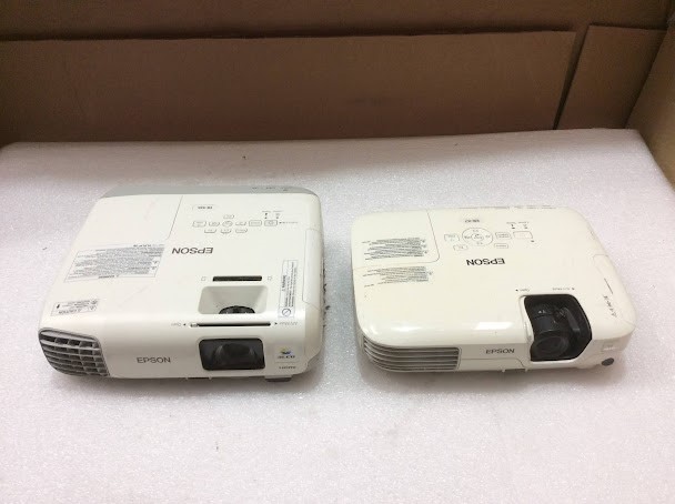 Epson EB-X7&EB-945 LCD Projector (Lot of 2)