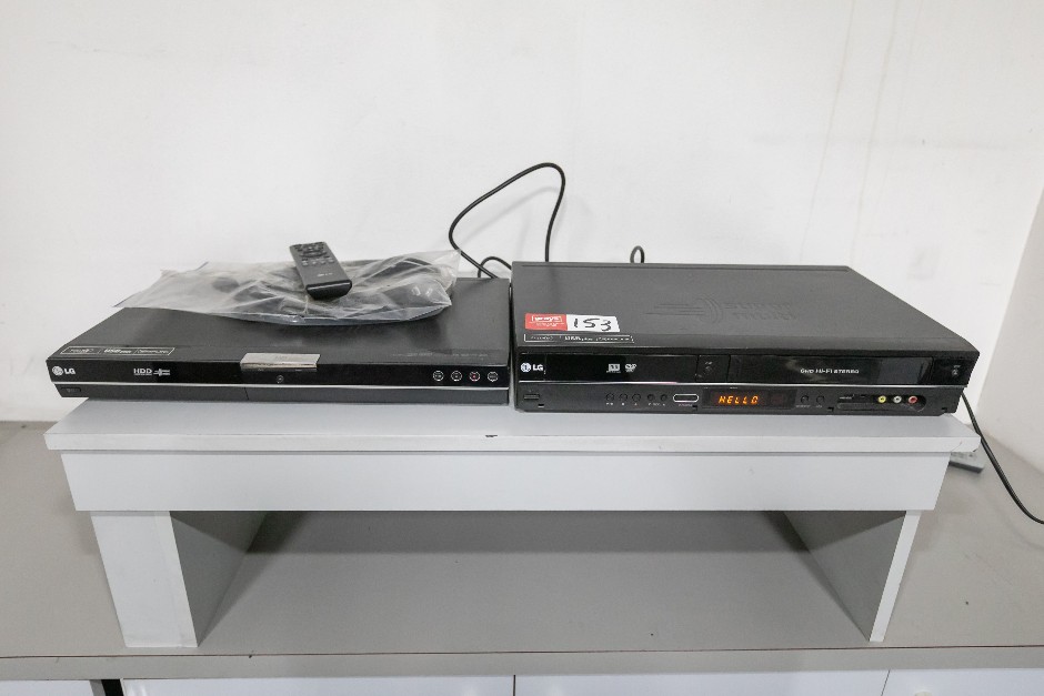 <p>LG DVD & VHS Players</p>