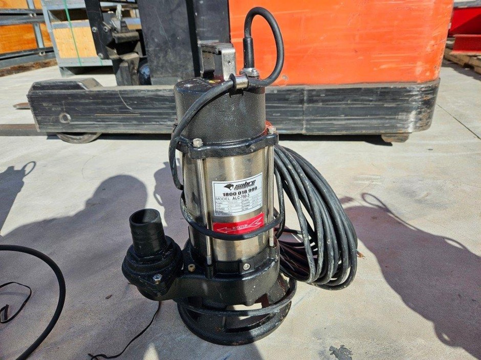 <p>SABRE ALC750-3 MANUAL CUTTER PUMP</p>