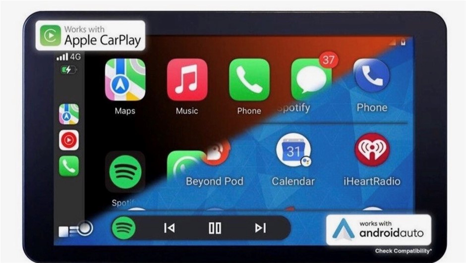 CLOSING DOWN SALE: 7" Portable Carplay