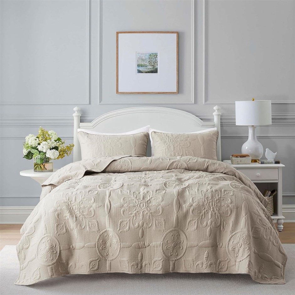 B2EVER 3-Piece Queen Quilt Set - Beige Boho Quilted Bedding with Pillow Sha