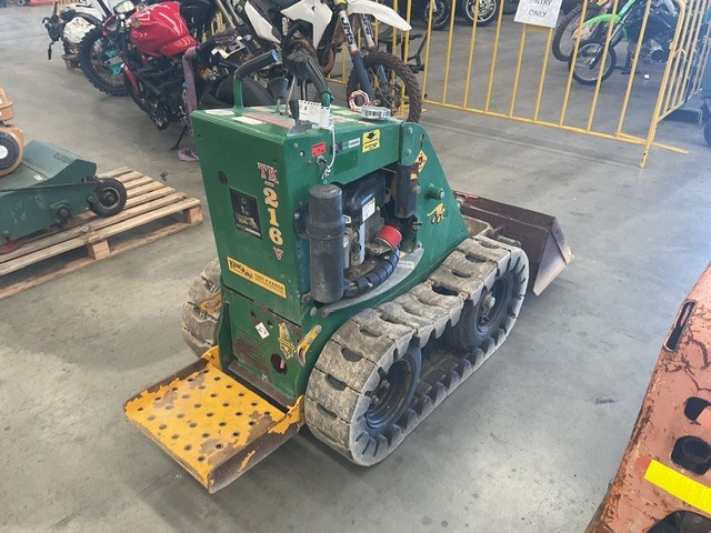 <p>Kanga Loader TK216V Mini Loader</p>