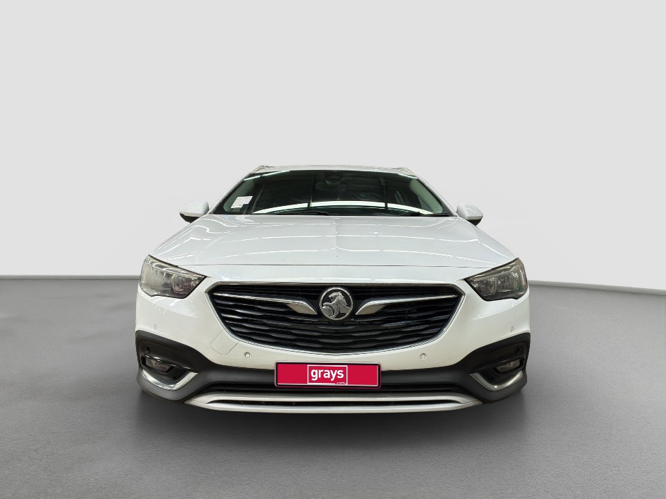 2018 Holden Calais  Petrol
