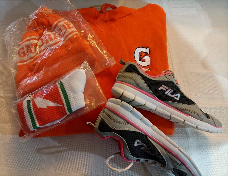 New and Pre Loved Fashion Accessories and Misc