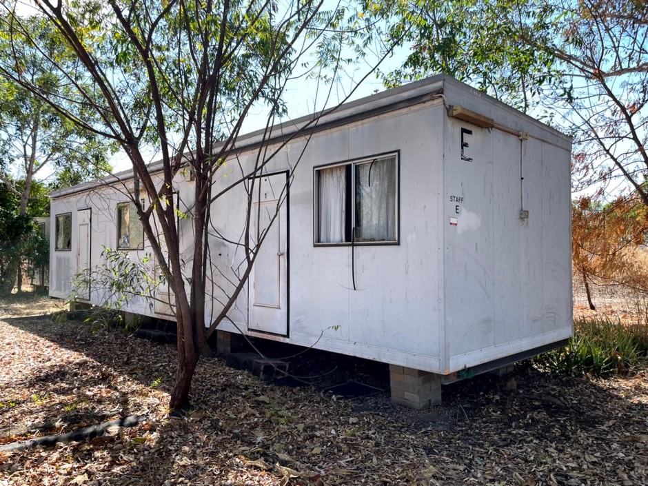 <p>Three Room 12m x 3m Demountable Building for Removal</p>