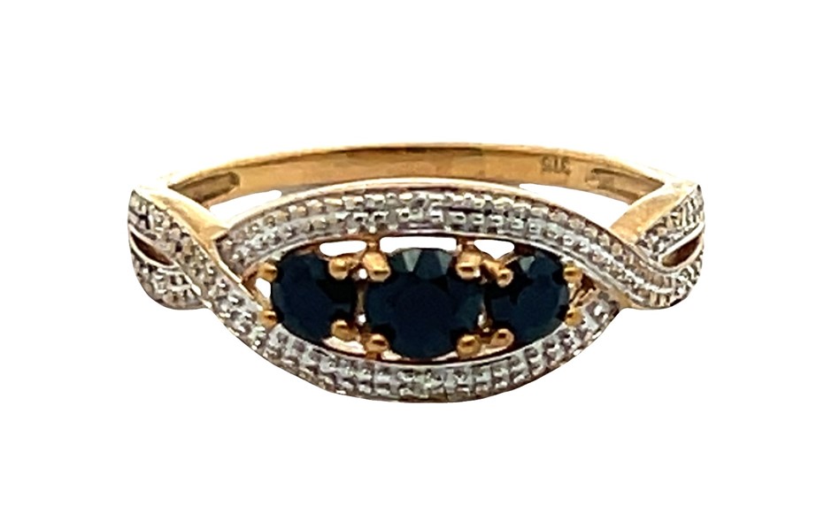 9ct Yellow Gold Sapphire & Diamond Ring
