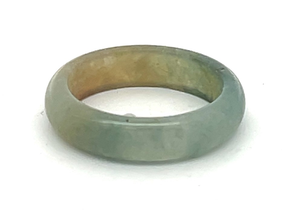 Green Jade Band Ring With Polished Translucent Finish