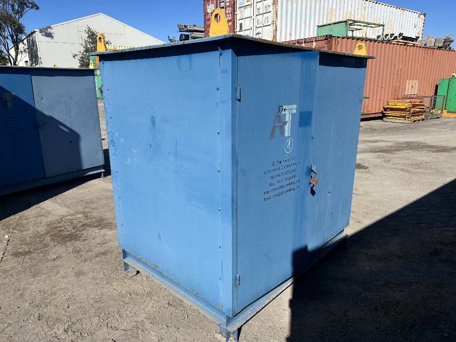 Lincoln AC1200 Welder