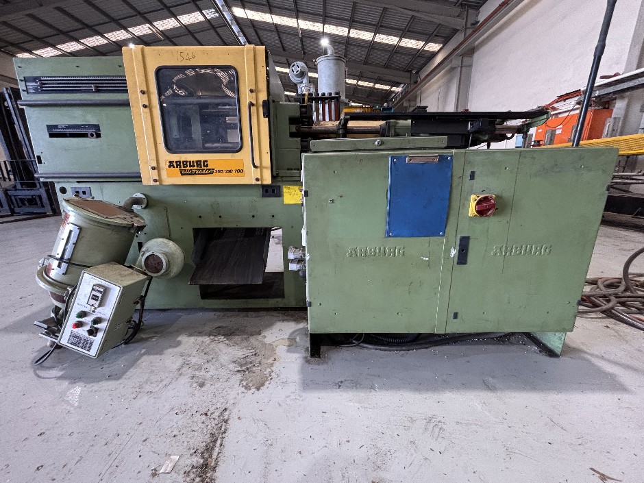 Arburg Allrounder 305-210-700 Plastic Injection Moulding Machine