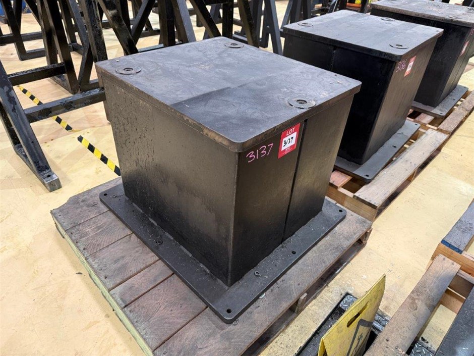 Robot Mounting Stand