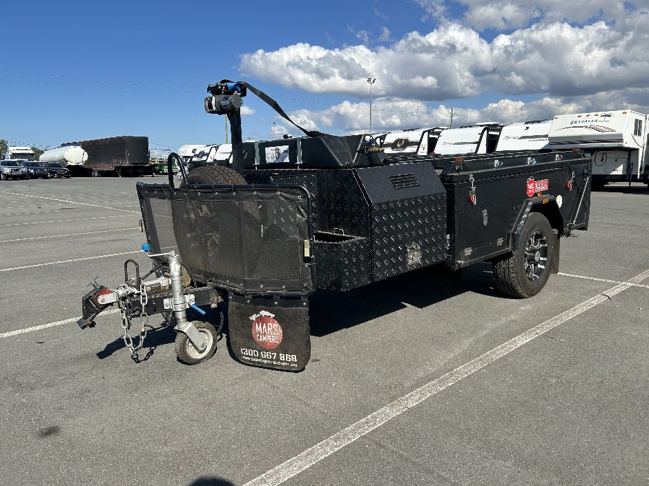 2022 Mars Campers Extremo Camper Trailer